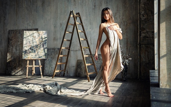 Nude - Jigsaw Puzzles